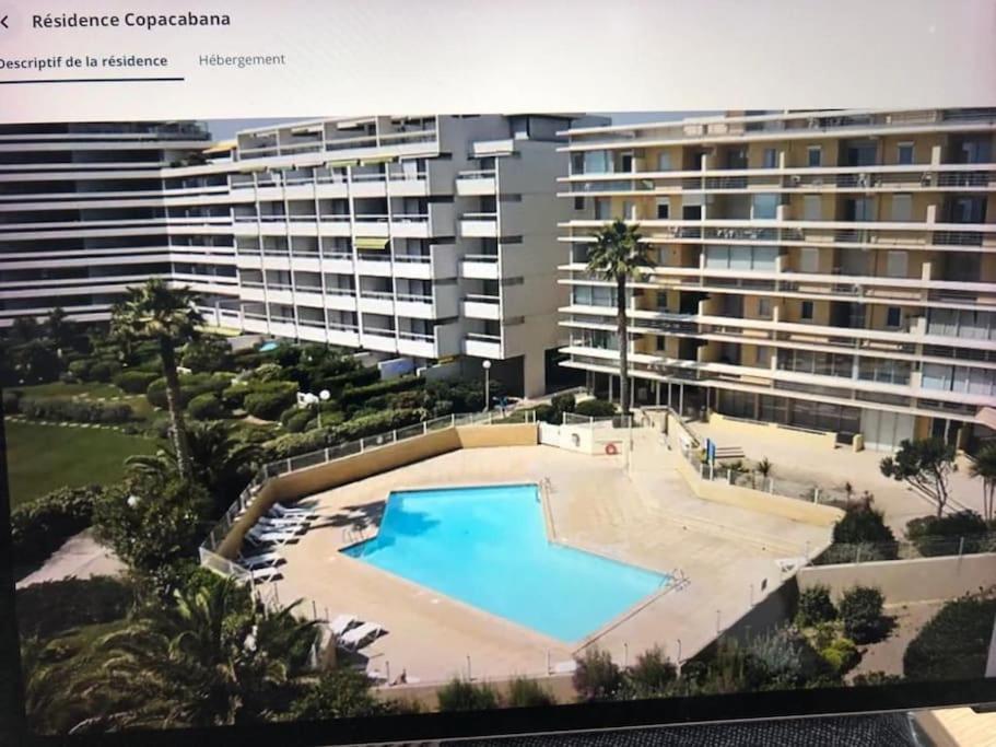 Location Les Pieds Dans L'Eau Apartment Canet-en-Roussillon Exterior photo